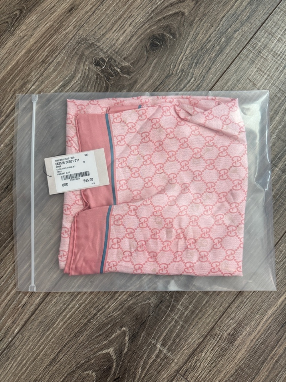 Gucci Pink & blue Silk Logo Scarf - Picture 6 of 7